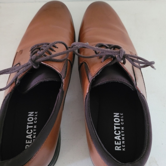 Reaction Kenneth Cole men shoes size 10MReaction Kenneth Cole men shoes size 10M - Picture 4 of 11